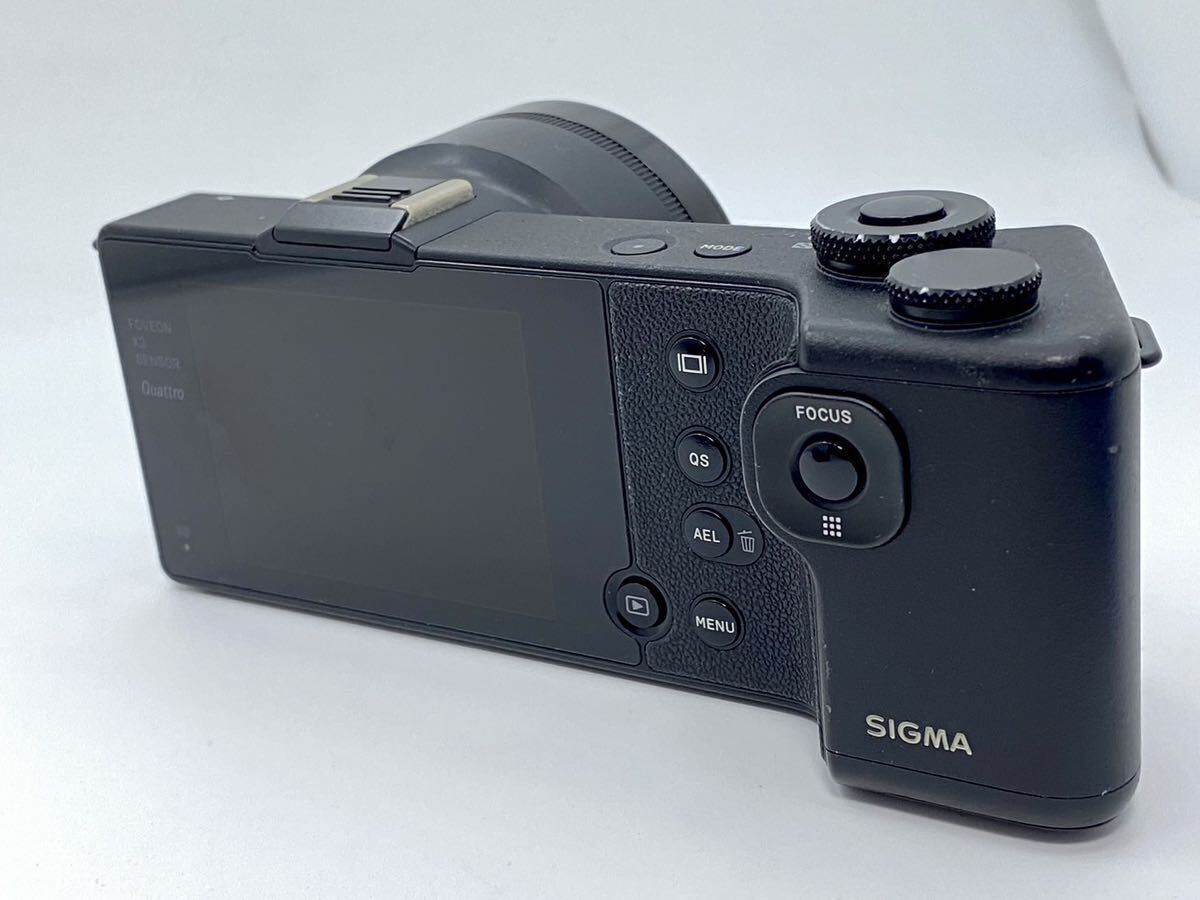 SIGMA デジタルカメラ dp2Quattro 2,900万画素 FoveonX3ダイレクトイメージセンサー(APS-C)搭載 の画像3