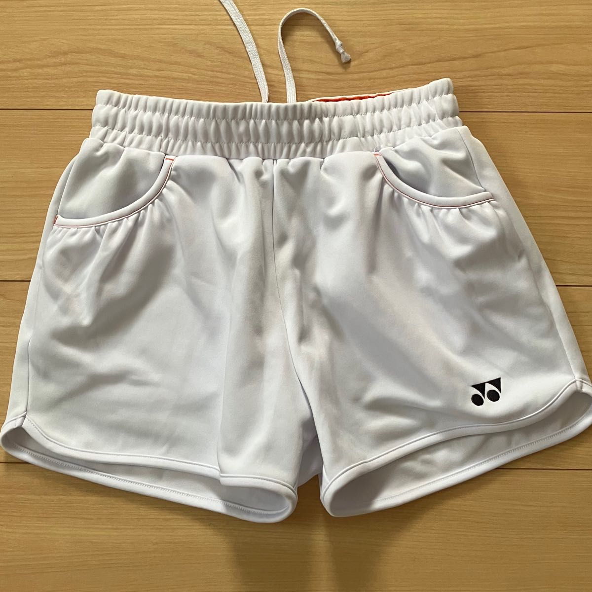 ヨネックス ショートパンツ 白 Sサイズ|Yahoo!フリマ(旧PayPay ヨネックス ショートパンツ 白 Sサイズ|Yahoo!フリマ(旧PayPay