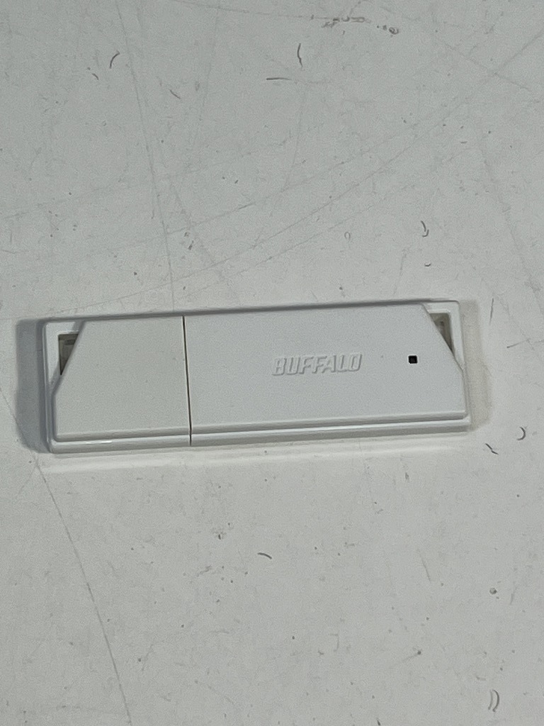 BUFFALO バッファロー 128GB USB メモリー RUF3-K128GA USED 中古 R604の画像1