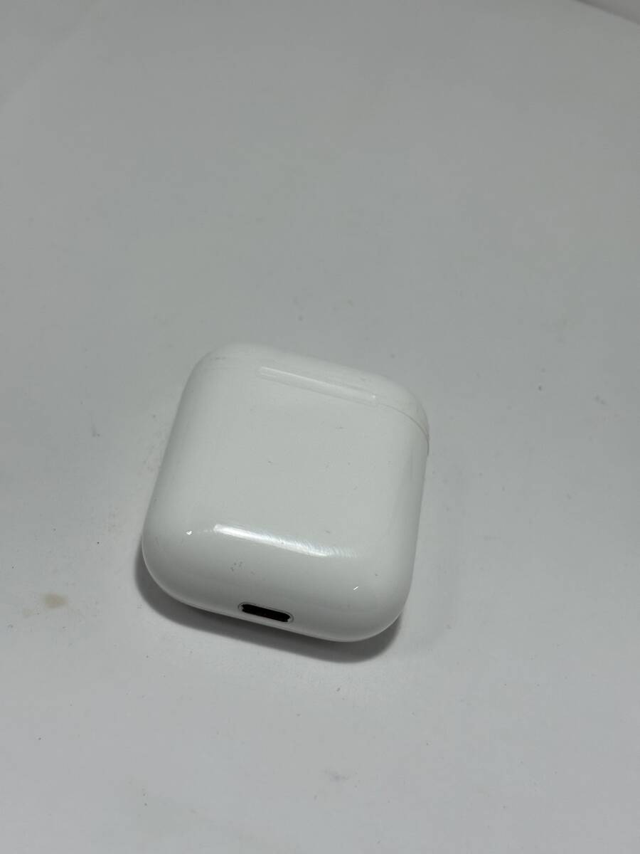 Apple アップル Airpods A1602 充電ケース Bluetooth ワイヤレス イヤホン イヤフォン USED 中古 (R601-C9の画像2