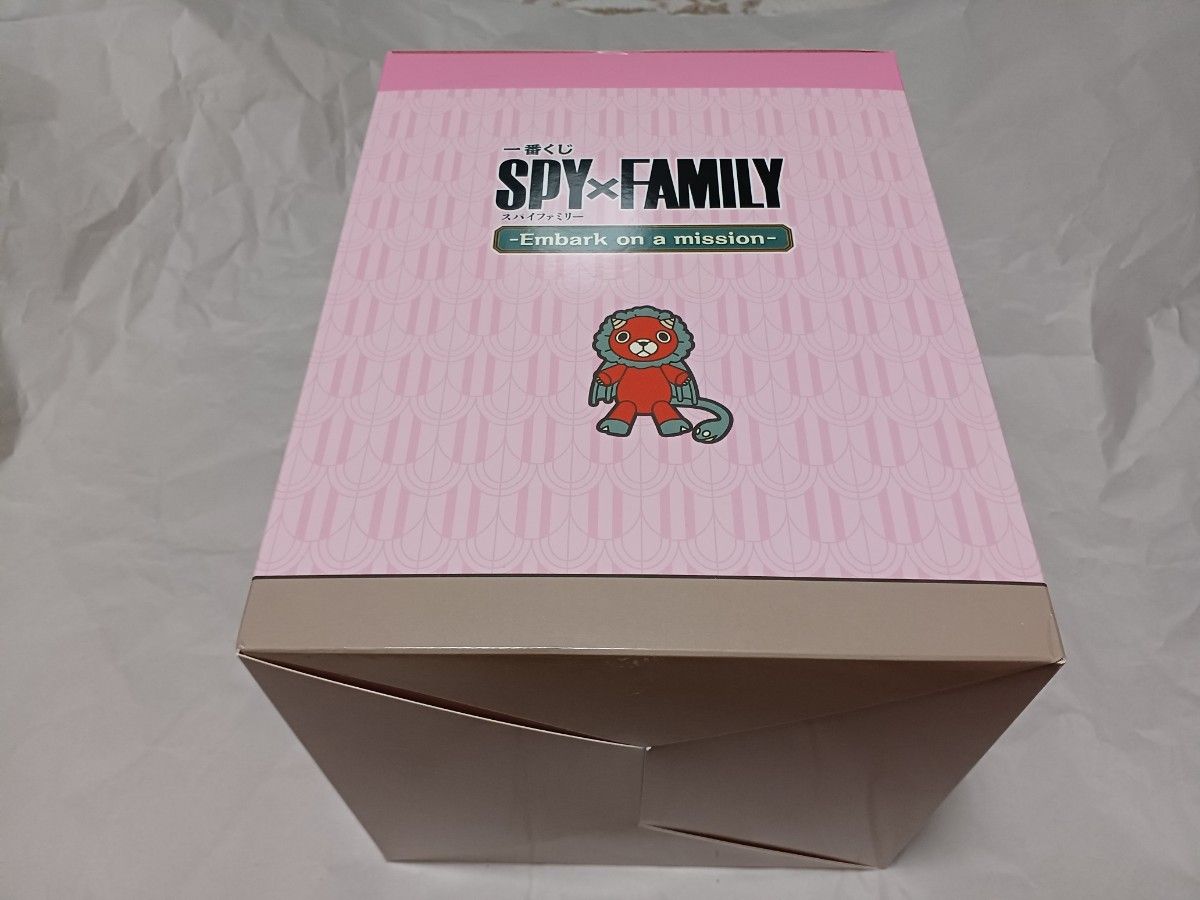 一番くじ SPY FAMILY  Embark on a mission A賞 小物入れ付きフィギュア (アーニャ フォージャー)