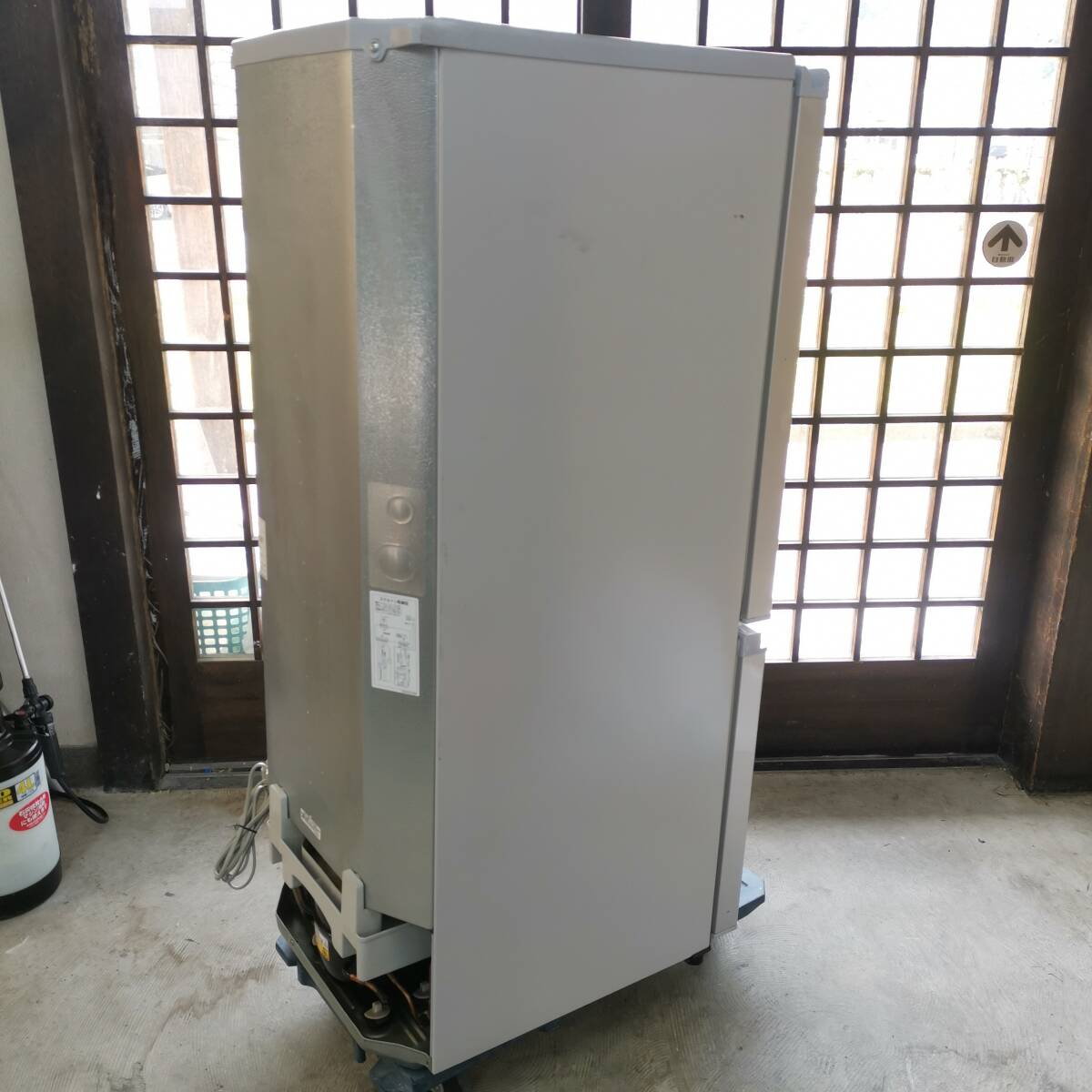 三菱 ノンフロン冷凍冷蔵庫 2ドア 冷蔵庫 MR-P15T-S 146L 2012年製 動作確認済み 単身 一人暮らし向け#12662