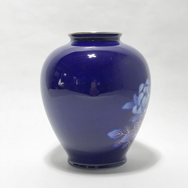 ■ 深川製磁 花瓶 花器 フラワーベース 金彩 菊柄 ブルー 青 (0990013306)_画像3