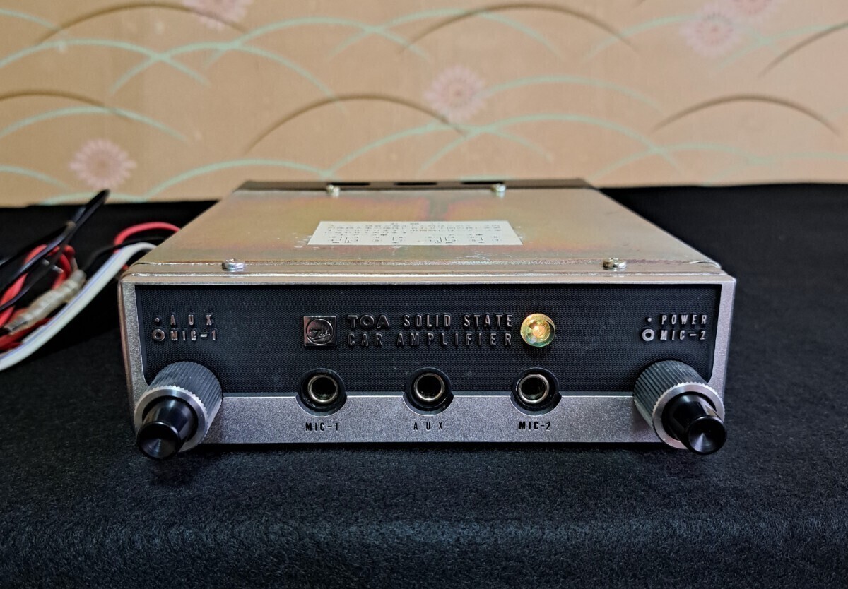 【ほぼ未使用】TOA 車載用アンプ CA-710 マイク付き 動作OK 現状品 ソリッドステート カーアンプ SOLID STATE CAR AMPLIFIER 音響機器 の画像9