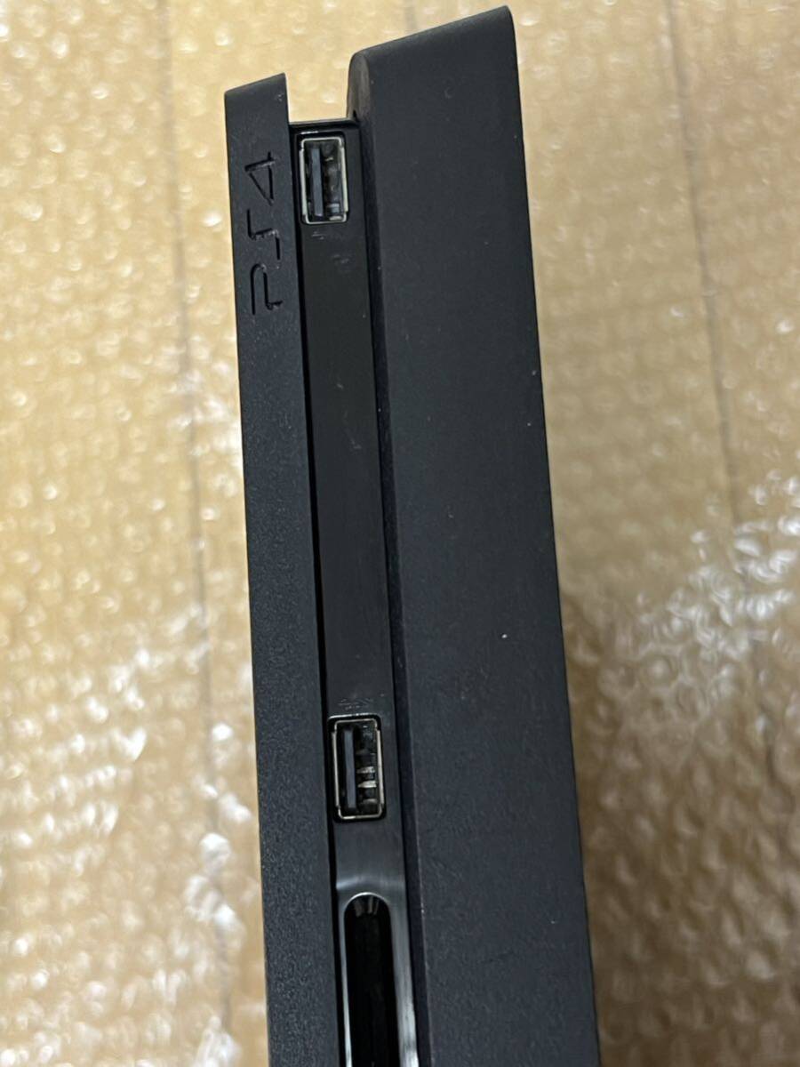 SONY PS4 PlayStation CUH-2000B 本体 背面ボタン 置型充電器 ソフト付き 仁王 ファークライ6 ジェットブラック 初期化済み プレステの画像5