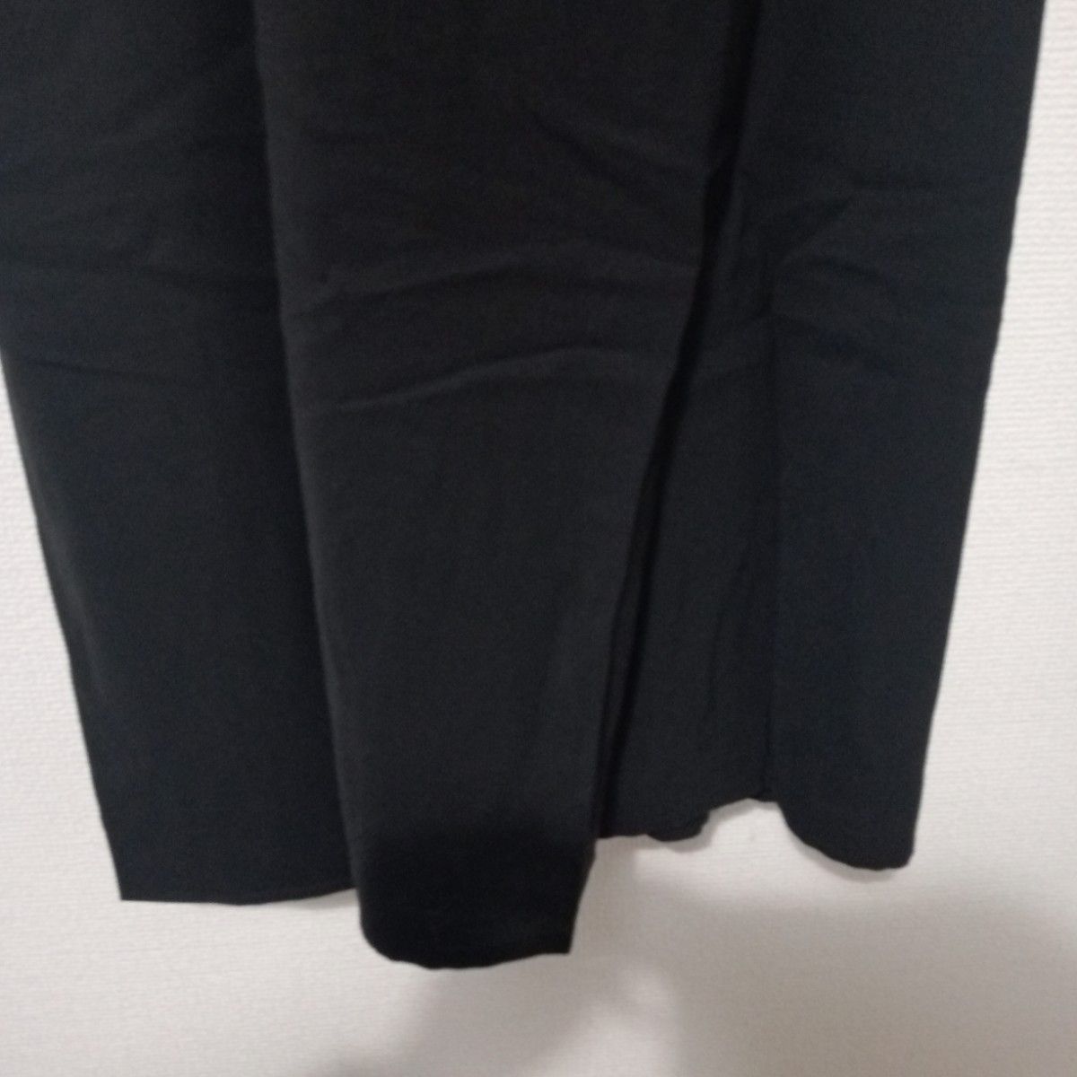 【新品未使用】 サロペット ワンピース キャミワンピース ロングスカート ブラック　フリーサイズ　クロス