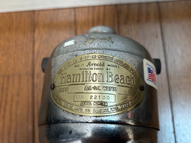 * american antique Vintage Hamilton Beach drink master No.17 Arnold model drink master mixer made in USA