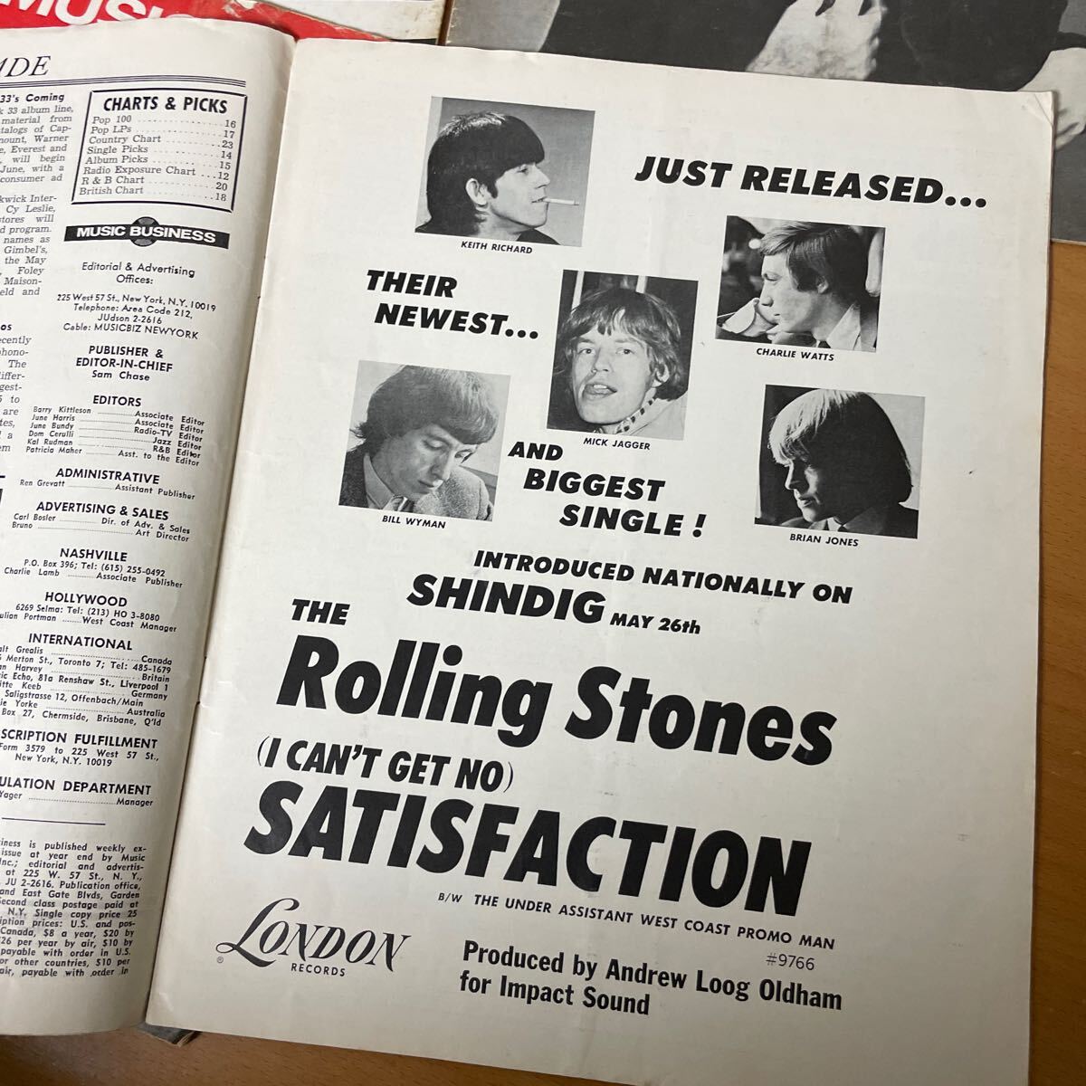 MUSIC BUSINESS 1960年代音楽雑誌 ローリングストーンズ rolling stones the byrds の画像3