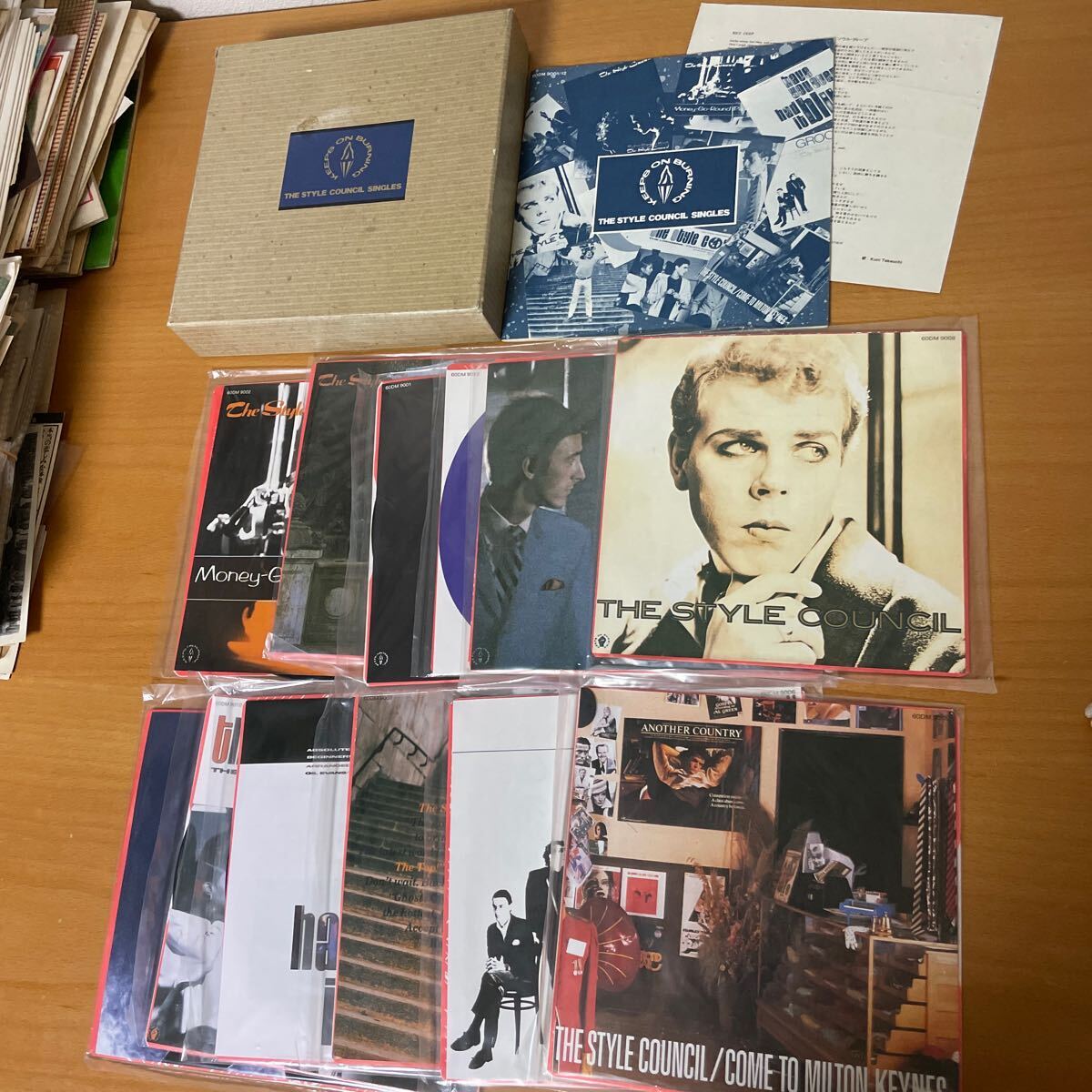 12枚揃 美盤)THE STYLE COUNCIL SINGLES ザ・スタイル・カウンシル | 7インチ BOX | 歌詞対訳ブックレット付 外箱シミ有_画像1