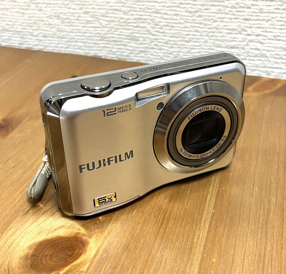 ■FUJIFILM FINEPIX AX200 デジタルカメラ 単三電池駆動■の画像3