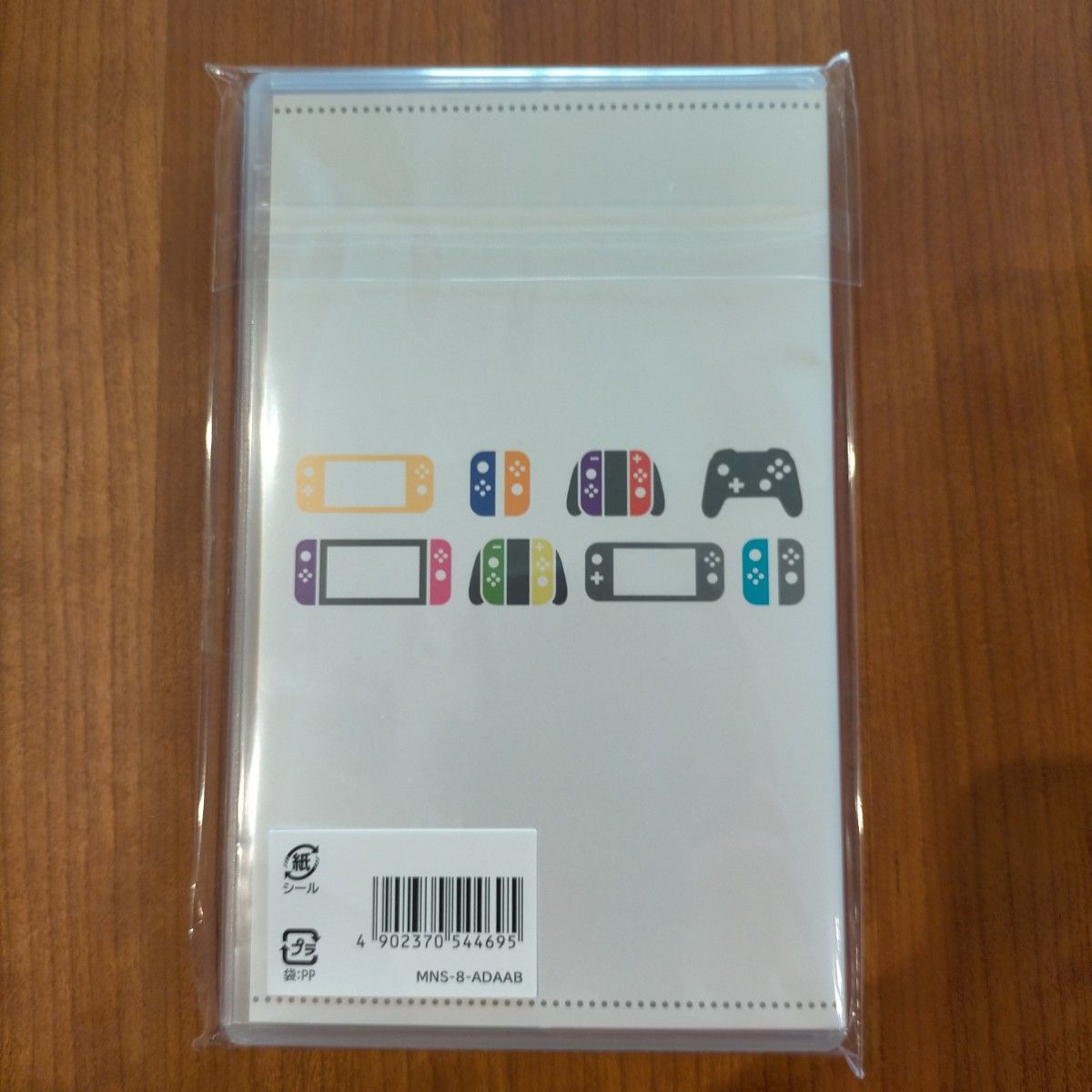 Nint(未開封)マイニンテンドーストア Switch カードケース(8枚収納)