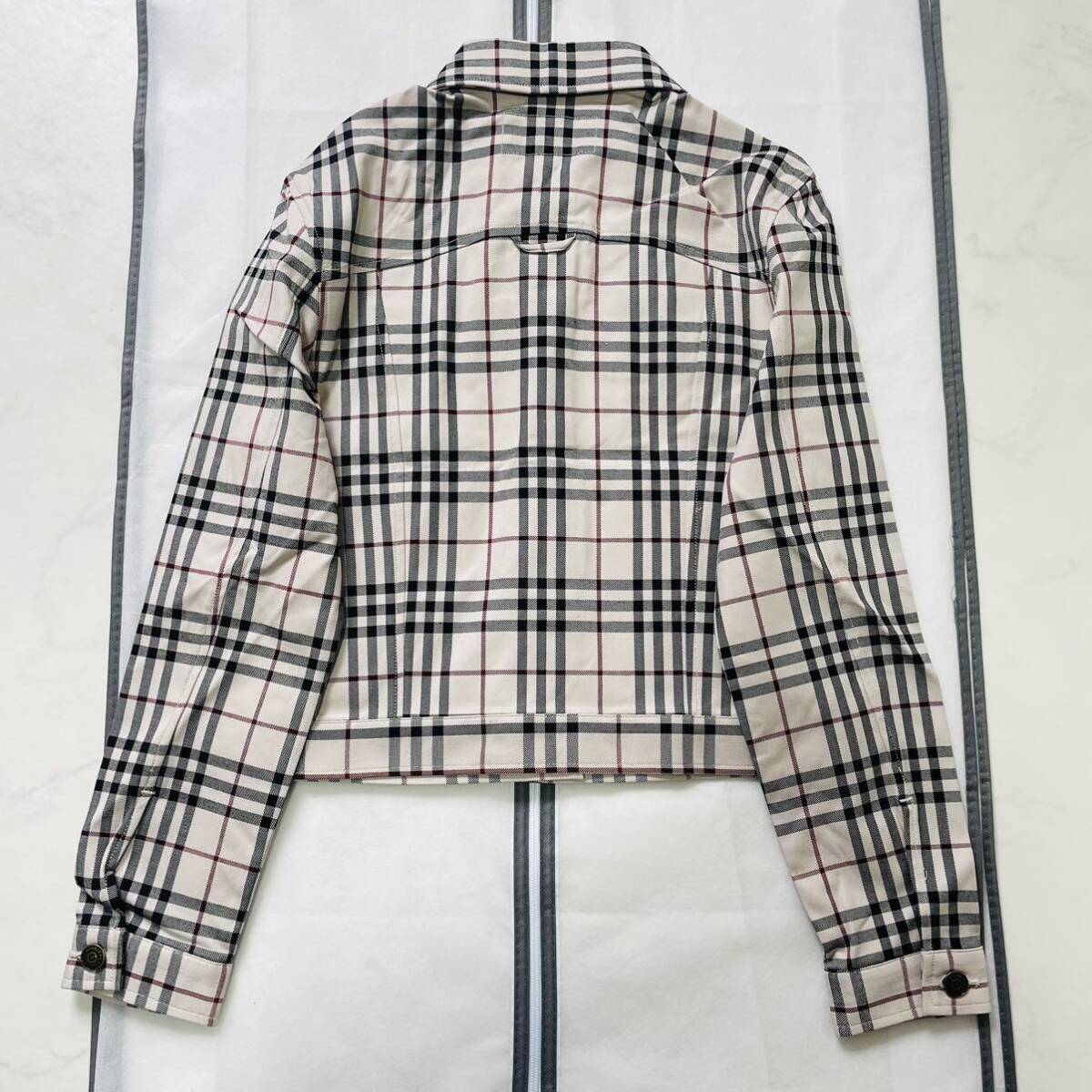 タグ付新品★大きいサイズＬ★BURBERRY LONDON★春～初夏の羽織り★デニムジャケットコート 総ノバチェック ショート バーバリーロンドンの画像5