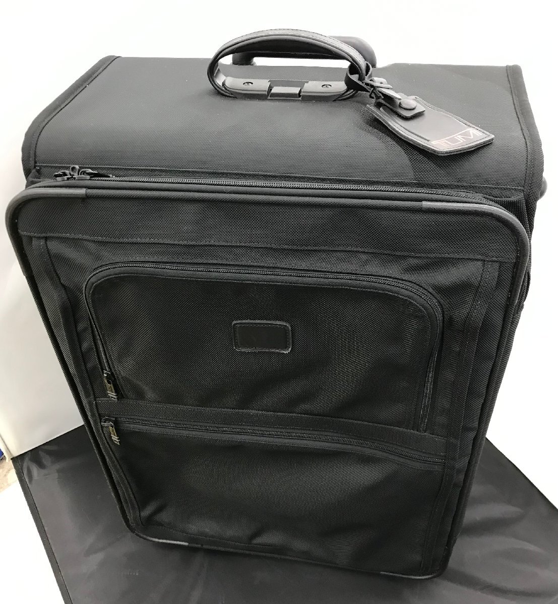 Tumi Care Case Suitcase Приблизительно 70 × 46 × 30 см Черный Туми (Административный номер: 059104) A160