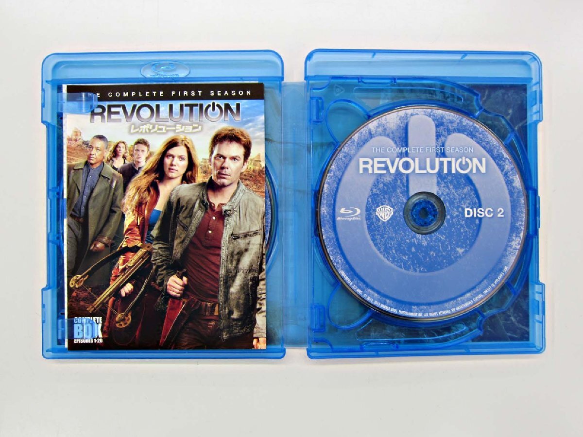 【中古品】REVOLUTION(レボリューション)　コンプリート・シリーズ　FIRST/SECOND/FINAL　(Blu-ray)　(管理 番号：003179)_画像5