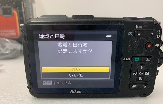 【中古品】Nikon COOLPIX AW100 サンシャインオレンジ 防水/防塵/耐衝撃 GPS コンパクトデジタルカメラ (管理番号：060109）の画像4