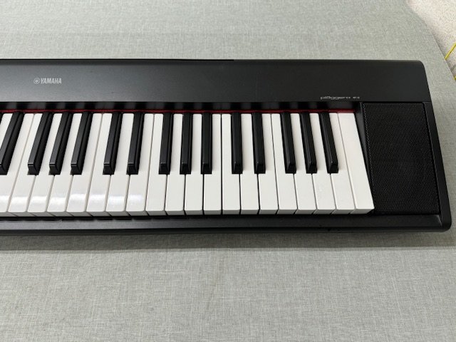 【中古品】YAMAHAヤマハ キーボード piaggero NP-12 2021年製 スタンド付 (管理番号：049112)の画像3