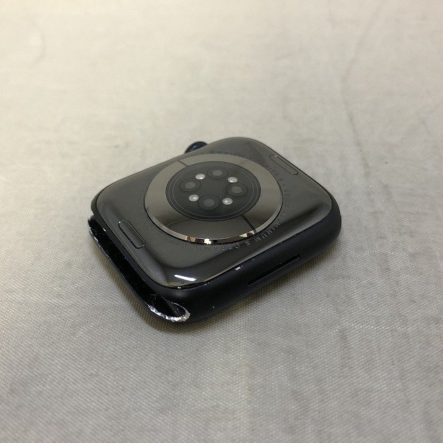 【中古品】Apple MNP13J/A(A2771) Apple Watch Series 8 GPSモデル 45mm アルミニウム（管理番号：046109）の画像3