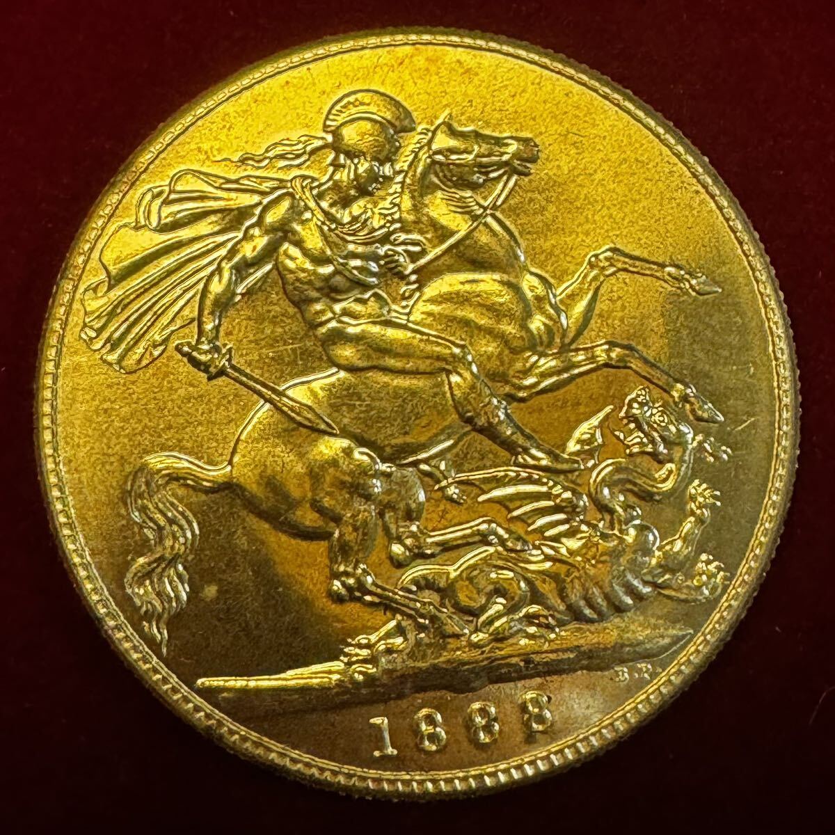 イギリス 硬貨 古銭 ヴィクトリア女王 1888年 イギリス領オーストラリア 聖ジョージ 竜殺し ナイト ドラゴン コイン 金貨 外国古銭 の画像2