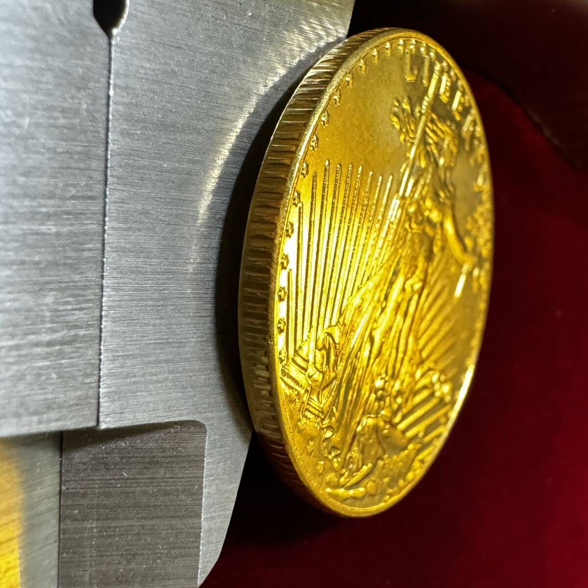 アメリカ 硬貨 古銭 自由の女神 2020年 国会議事堂 トーチ オリーブ 太陽 ワシ コイン 外国古銭 海外硬貨 の画像3