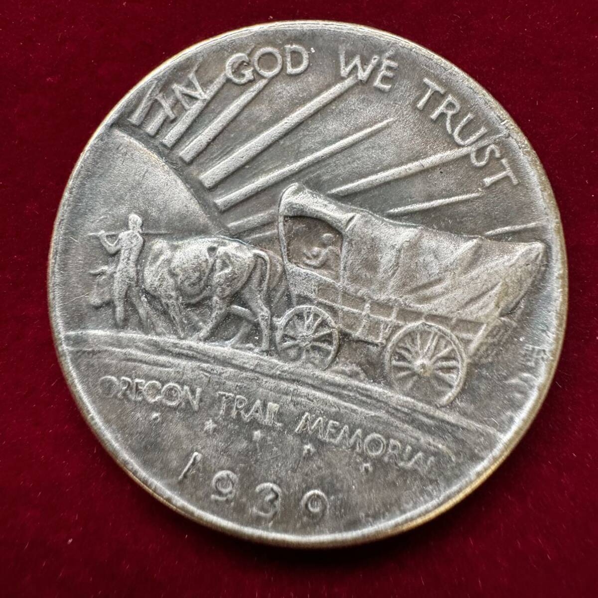 アメリカ 硬貨 古銭 ネイティブ アメリカン 1939年 オレゴン州遷移記念 荷馬車 米国の地図 大陸横断 コイン 銀貨 外国古銭 海外硬貨 の画像2