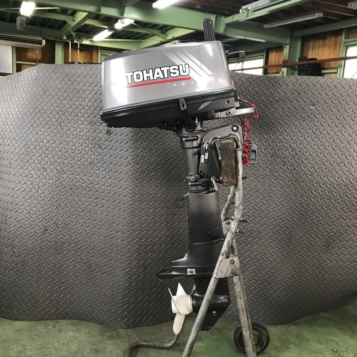 Yahoo!オークション - TOHATSU トーハツ船外機 5馬力 2スト M5B Yahoo!オークション - TOHATSU トーハツ船外機 5馬力 2スト M5B