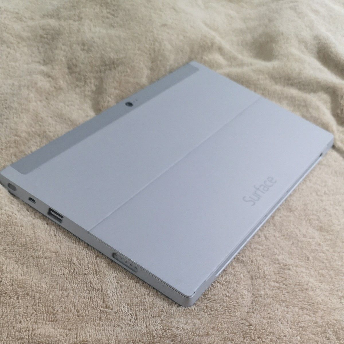 Surface2 RT Windows8.1 32GB Model:1572 sr03 Office 2013 本体のみ