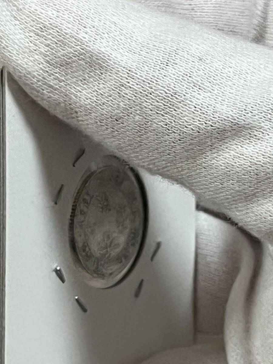 『エラー逆打』ヴィクトリア女王10セント銀貨の画像4