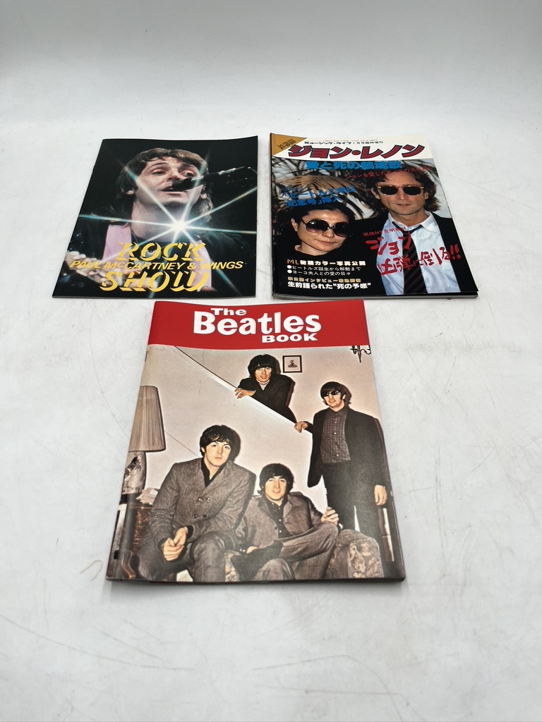 H0460 THE BEATLES ジョンレノン ポールマッカートニー 本 雑誌 3冊セット ビートルズ ロック ポップス 中古_画像1