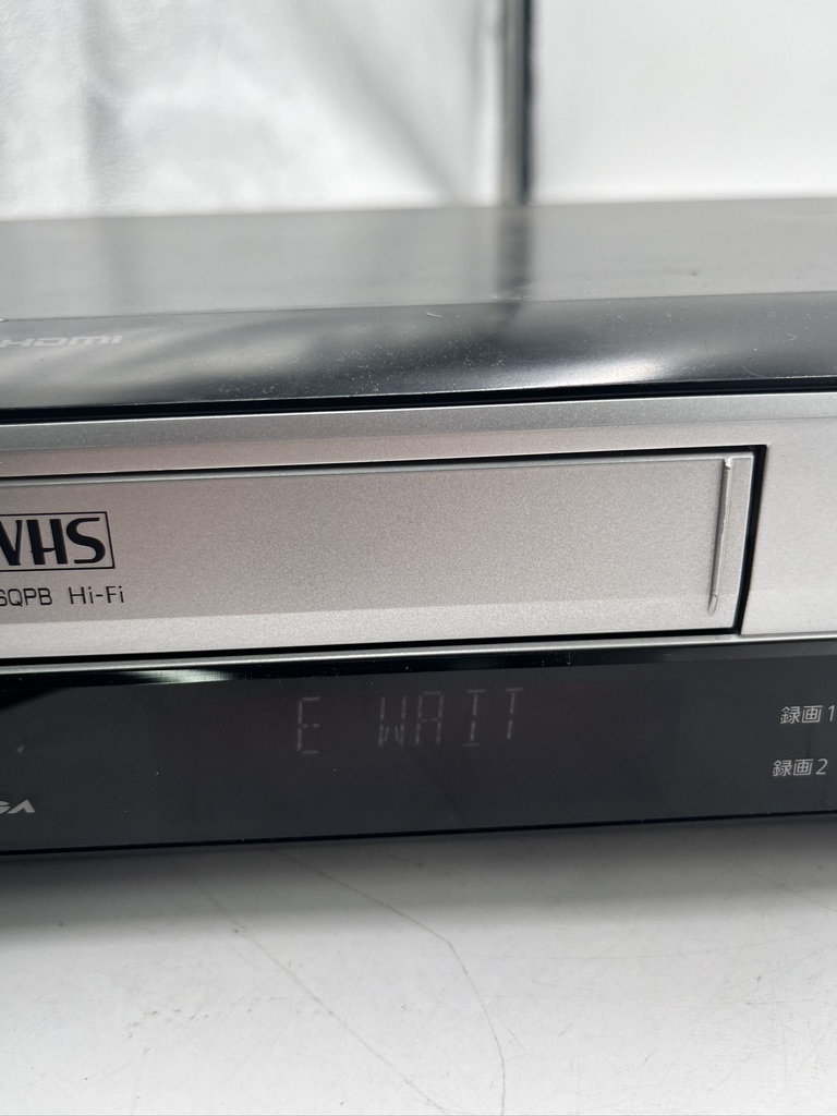 t0568 Panasonic 2チューナー DVDレコーダー VHSビデオ一体型 DIGA DMR-XW200V HDD搭載 250GB 通電OK 動作確認OKの画像7