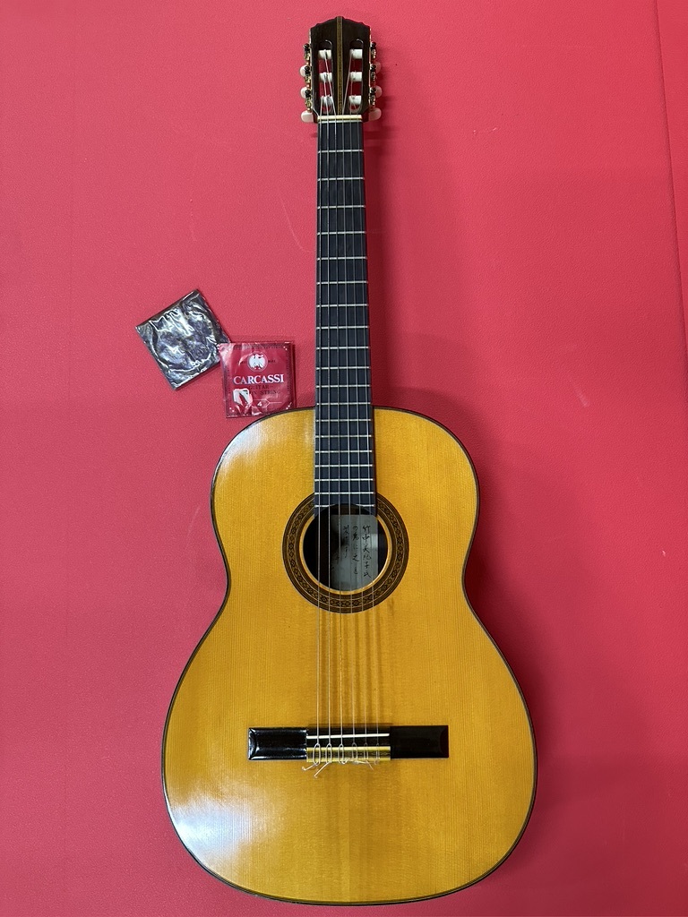 H0508 美品 中出六太郎 1968年製 クラシックギター ハードケース付 rokutarou nakade アコギ アコースティックギター ギター_画像2
