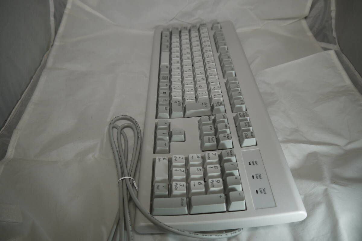 純正新品 NEC KB-1776 PS2接続 有線 日本語キーボード JP配列 ホワイト マウス セット 新品未使用_画像4