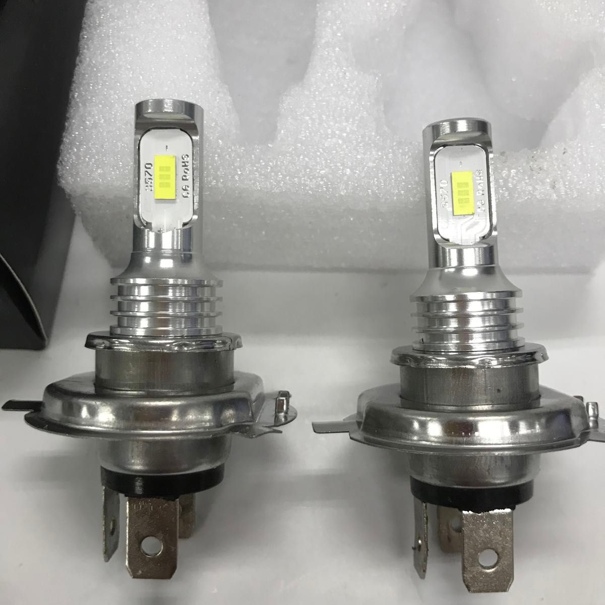 H4 LED バルブ　未使用品　点灯確認済　