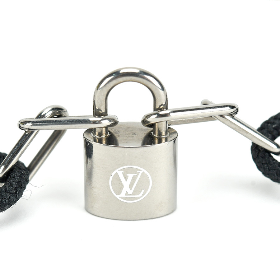  Louis Vuitton LOUIS VUITTON brass re lock itova- Jill a blow bracele Q05267 black black titanium accessory used 