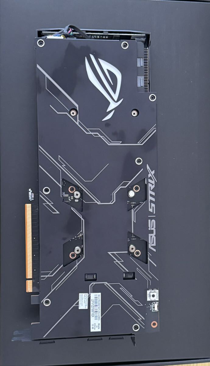 グラフィックボード　AMD RADEON RX5700XT_画像6