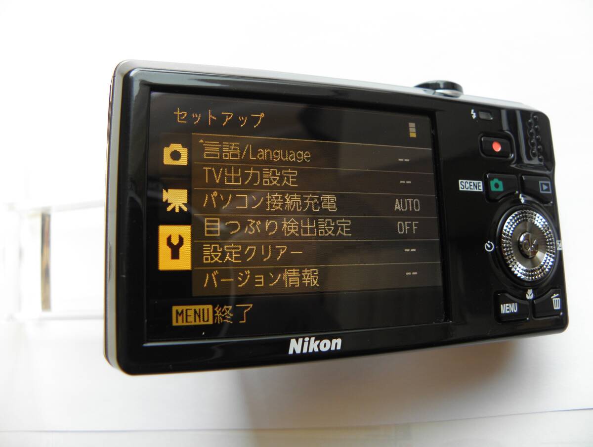 ★難あり ジャンク★ S6000 クールピクス ニコン ボディ美品、液晶黄ばみ、動作不安定のためジャンク NIKON COOLPIX S6000の画像7