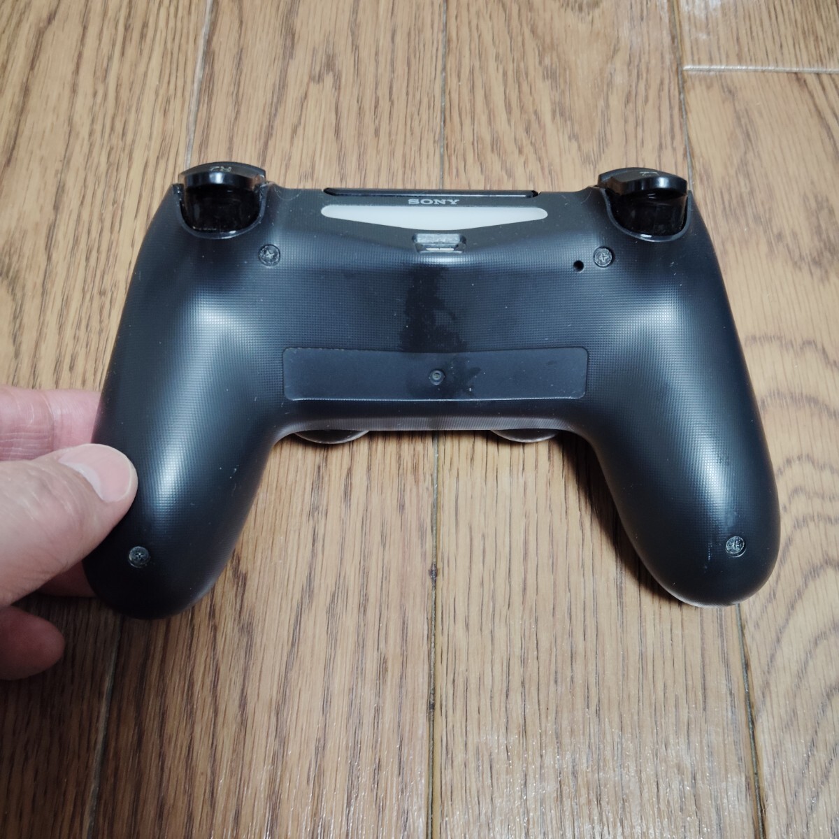 「PS4ワイヤレスコントローラー」（スティック傷みあり・ジャンク）の画像2