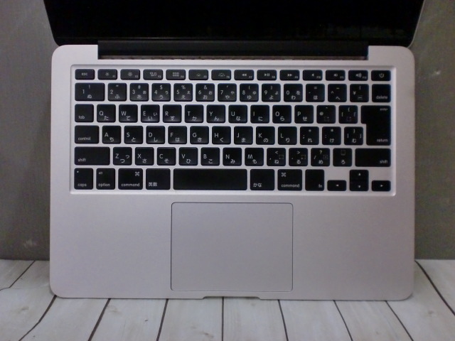 【Apple MacBook Pro MF840J/A】A1502 Core i5 13.3型液晶 箱/ACアダプタ付_画像4