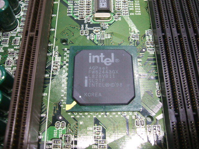 【Intel 440GX AGPset】FREEWAY DESIGN FW6400GX/150 マザーボード＋CPU ジャンク品