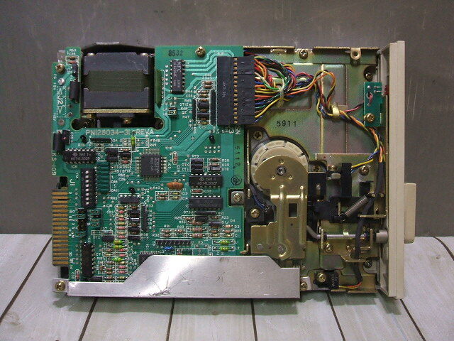 【FUJITSU YD-380】5インチFDD フロッピーディスクドライブ 富士通 ジャンク品の画像3