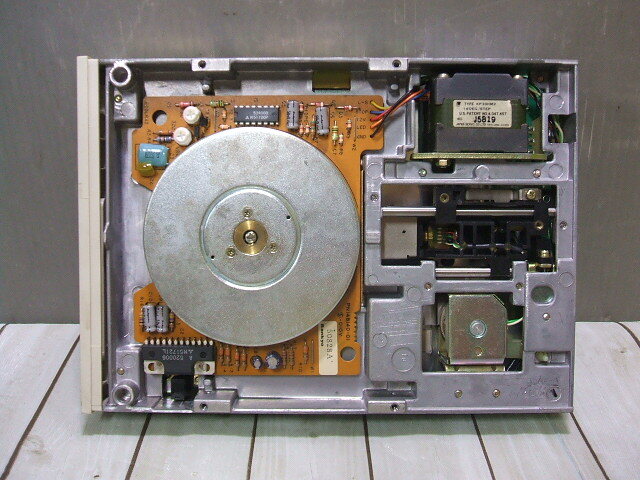 【FUJITSU YD-380】5インチFDD フロッピーディスクドライブ 富士通 ジャンク品の画像4