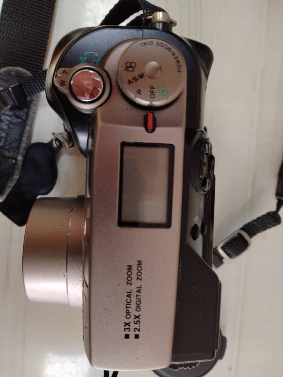 OLIMPUS CAMEDIA デジタルカメラ C-2040ZOOM ジャンク品※１円オークションの画像3