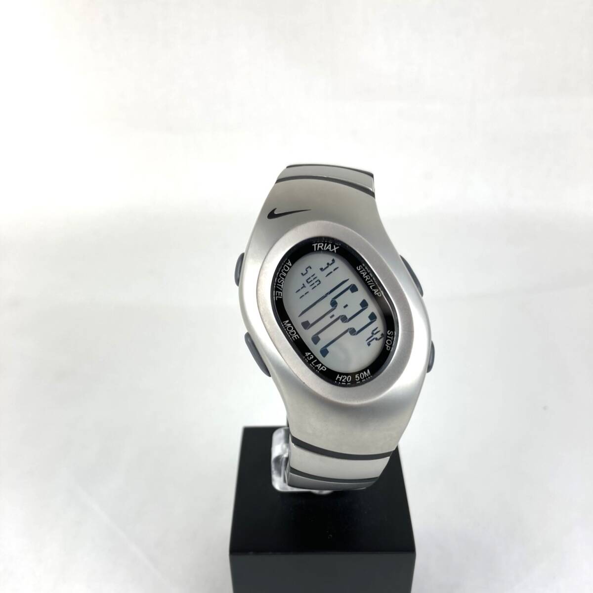Yahoo!オークション - 美品 ナイキ NIKE ヴィンテージ デジタル Yahoo!オークション - 美品 ナイキ NIKE ヴィンテージ デジタル