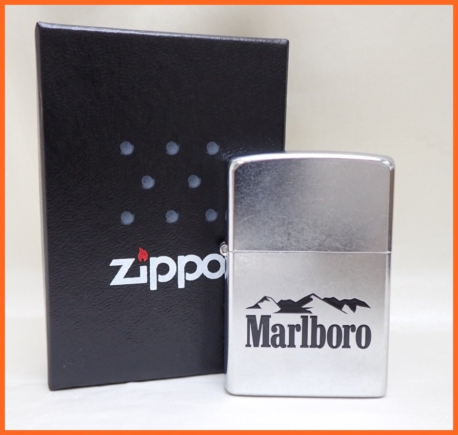 *1 jpy not yet arrived fire goods Zippo/ Zippo -Marlboro/ Marlboro Lizard compass oil lighter / silver × black /2007 year made / case attaching &1844600087