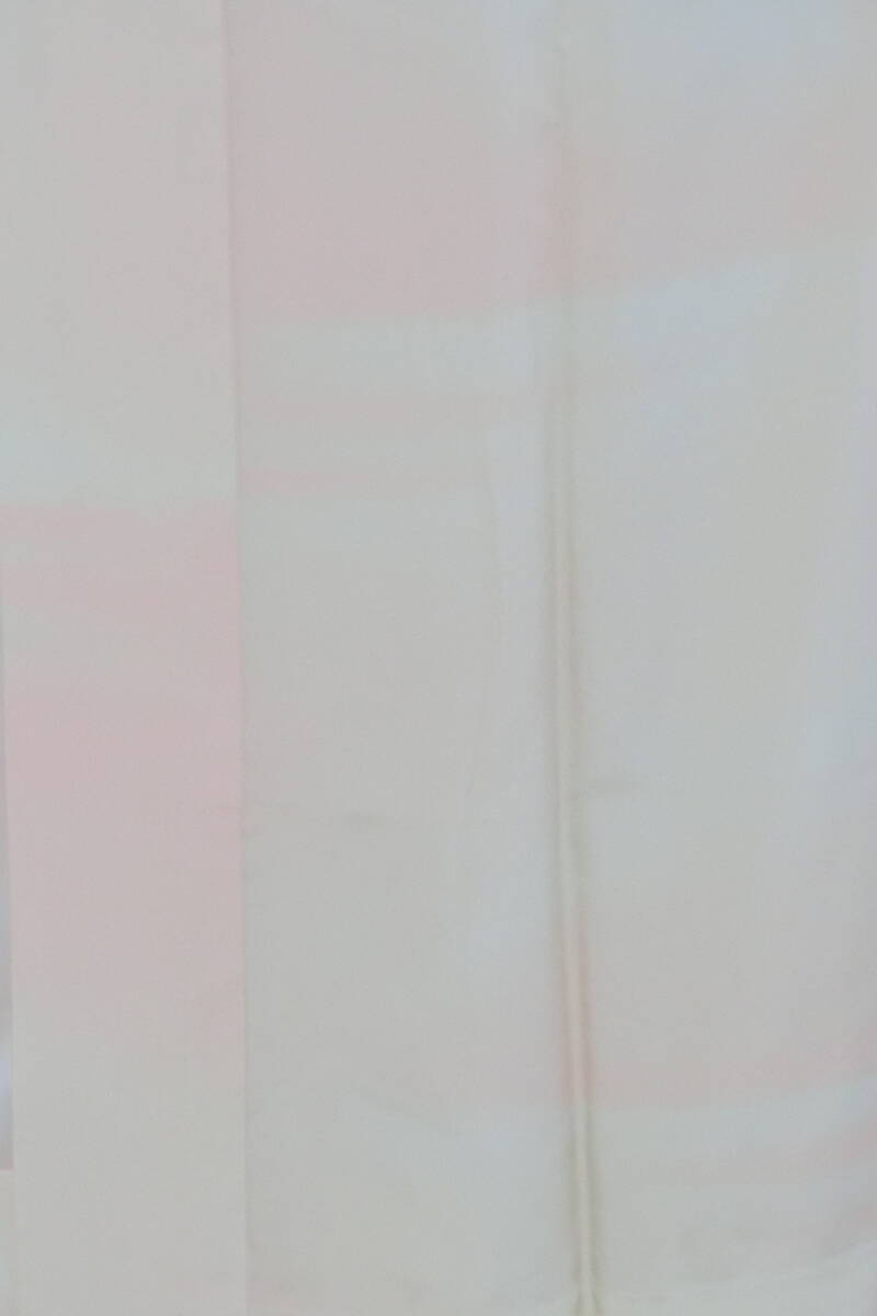 【Q1038】Ｓお仕立て上がり正絹長襦袢　薄ピンク地にぼかし　チェニー生地　半衿付き_画像4