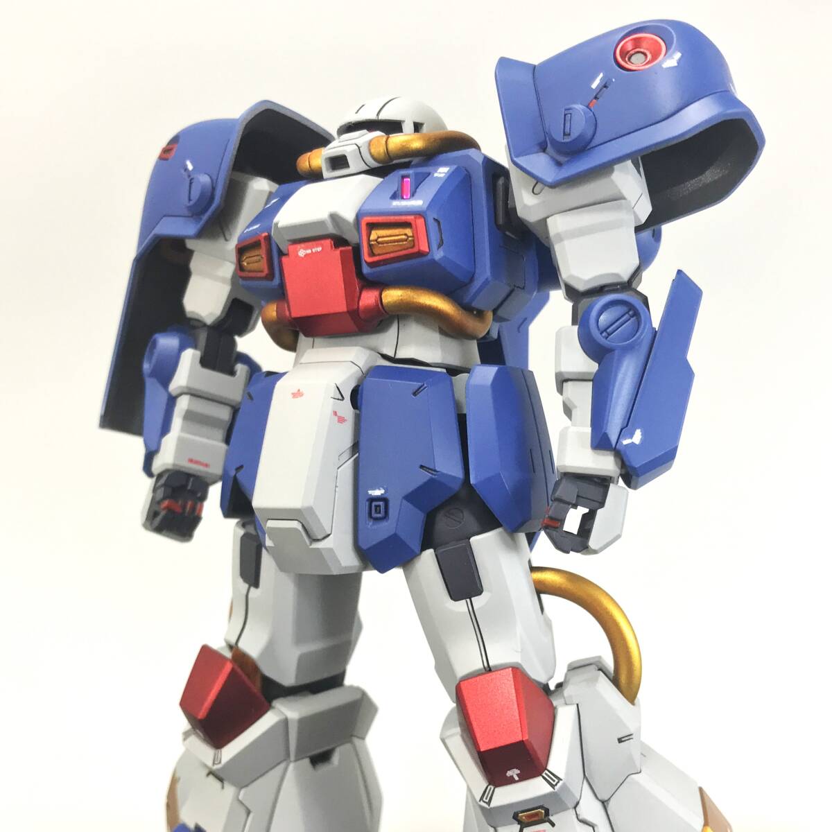 ＨＧ 1/144 ホビー・ハイザック（Ａ.Ｏ.Ｚ ＲＥ―ＢＯＯＴ版） 塗装済 完成品_画像7