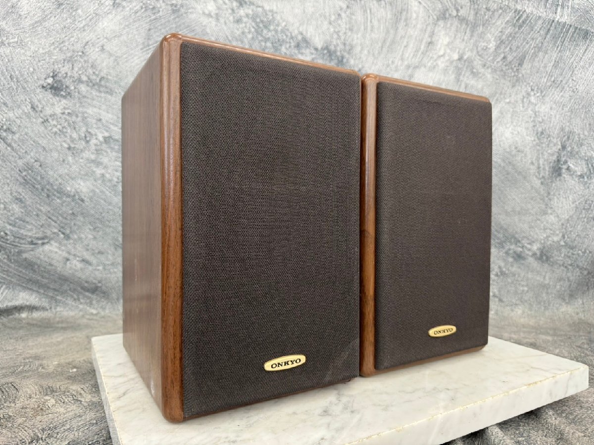 □t1954 中古★ONKYO D-202A オンキョー ペアスピーカーの画像1