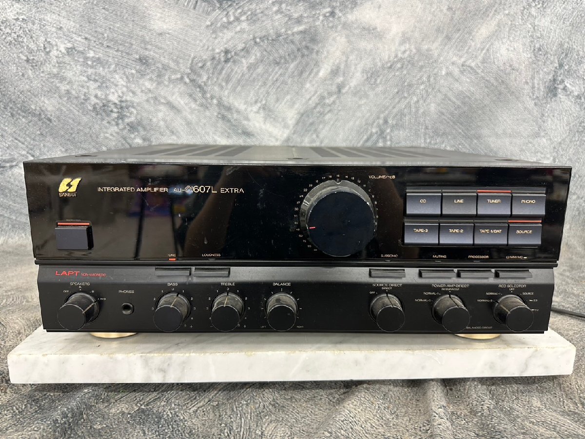 □t2181　中古★SANSUI　AU-α607L　サンスイ　プリメインアンプ_画像2