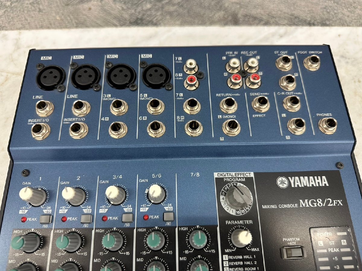 □t2185 中古★YAMAHA MG8/2FX ヤマハ ミキシングコンソール ミキサー 本体のみの画像3