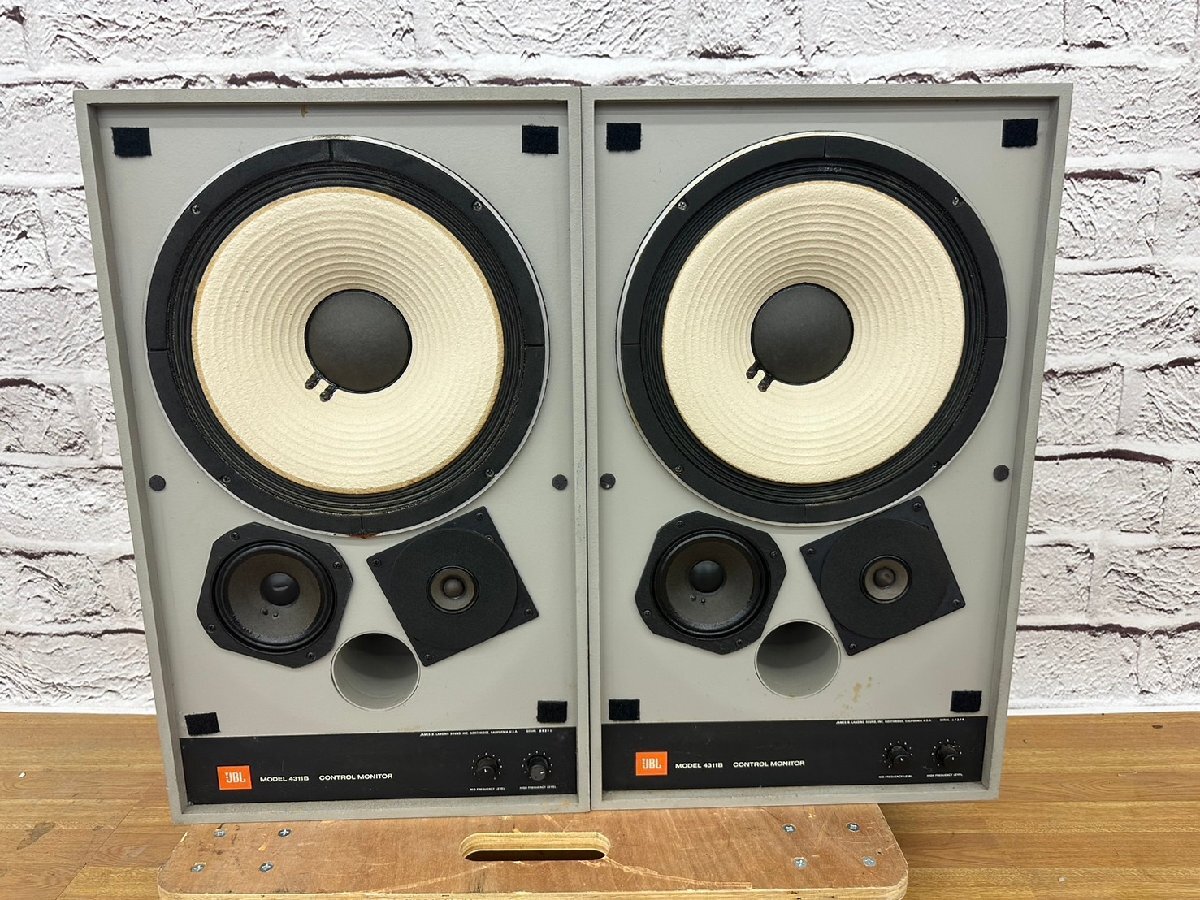 □t2238 中古★JBL 4311B ペアスピーカー 【2個口発送】の画像3