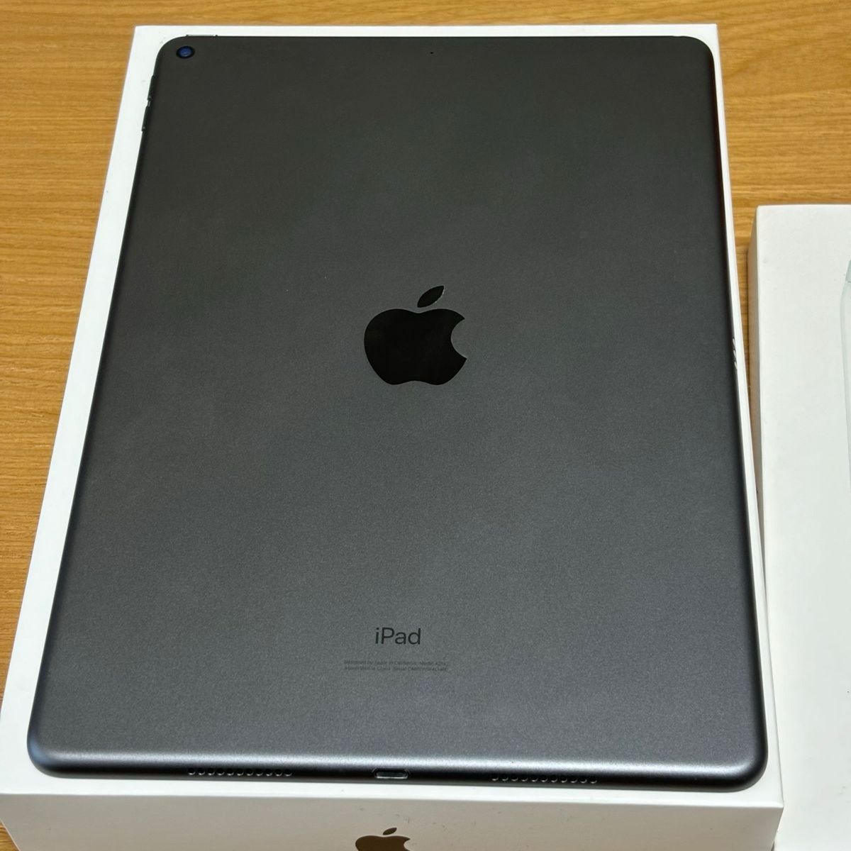 【美品】iPad Air 第3世代 64GB Wi-Fiモデル スペースグレイ + Apple Pencil 第1世代